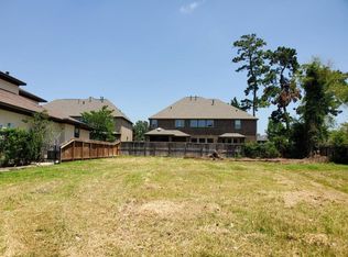 7506 Ikes Pond Dr, Spring, TX 77389