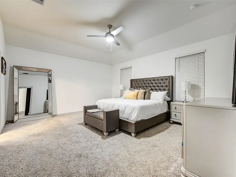 3306 Black Gore Creek Dr — Photo 22