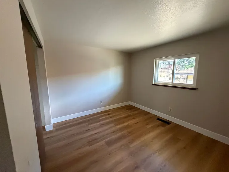1695 Stardust St — Photo 7