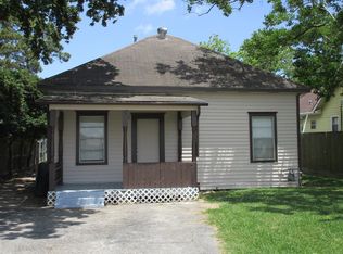 1017 S Kansas St, La Porte, TX 77571