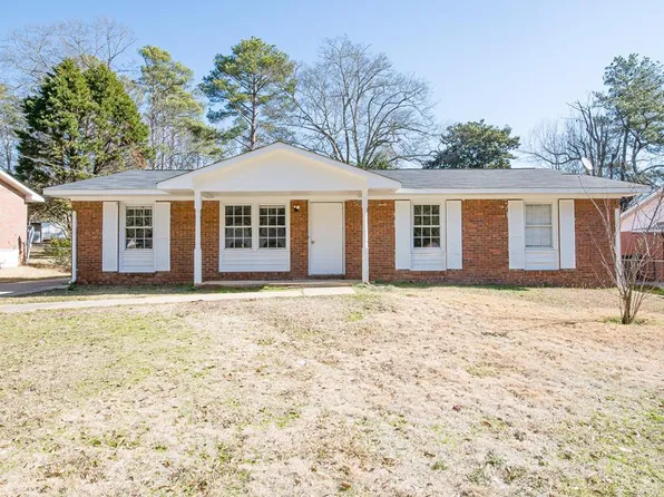 10 Benning Dell Dr, Columbus, GA 31903