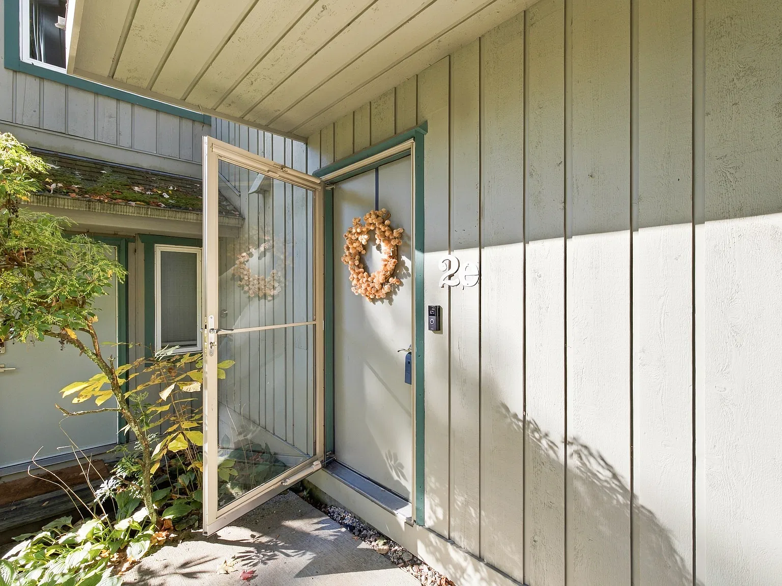 2 bed, 1.5 bath, 1533 sqft, $3,000 — Photo 2