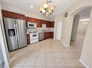 9706 Roundstone Cir, Fort Myers, FL 33967