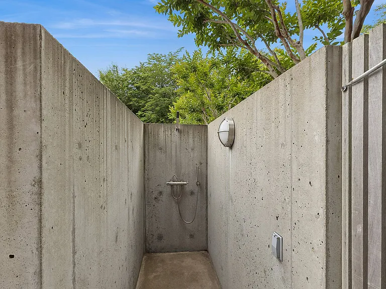 408 Further Ln — Photo 38