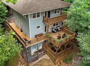 154 Pearson Ln, Black Mountain, NC 28711