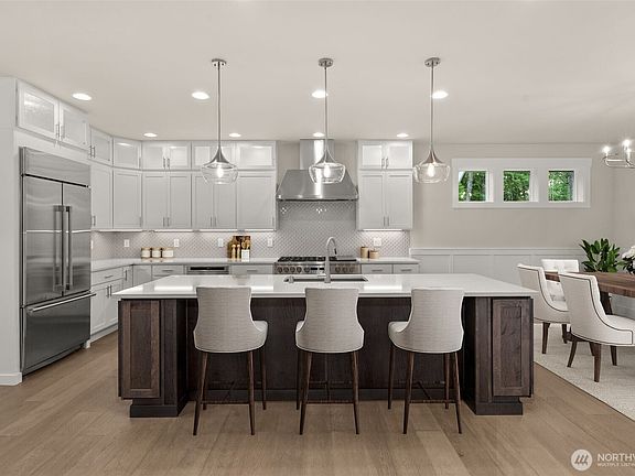 4th image of 3303 107th Avenue SW