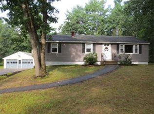 26 Kelley Rd, Plaistow, NH 03865