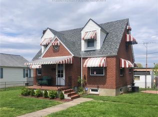 1831 18th St, Nitro, WV 25143