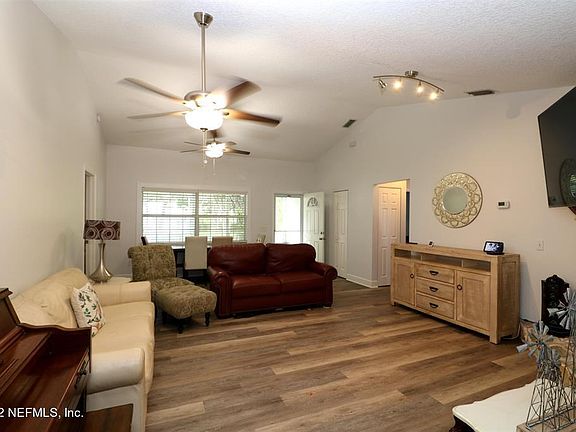 5th image of 501 Saint Augustine South Dr