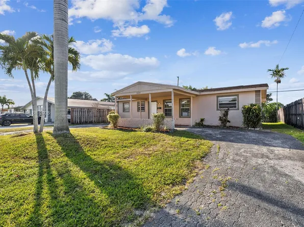 7804 Meridian St, Hollywood, FL 33023