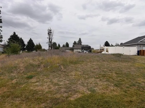 1110 E Stanley Dr, Medical Lake, WA 99022