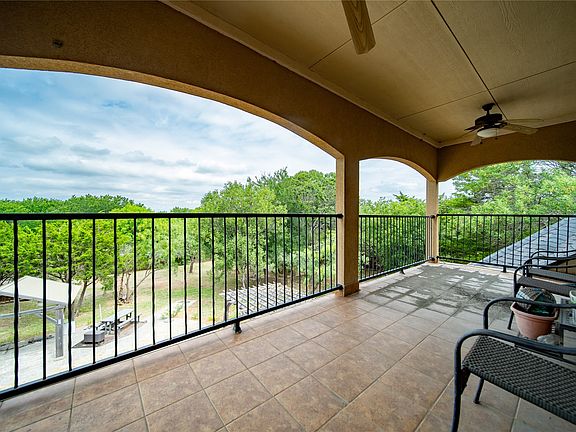 2nd image of 2785 S Lakeview Dr