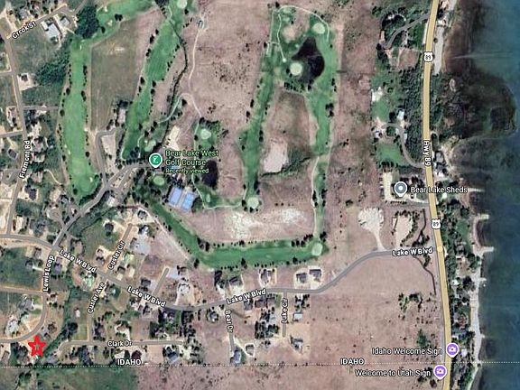 2nd image of 321 Lewis Loop