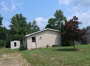 1022 Davis St, Adrian, MI 49221