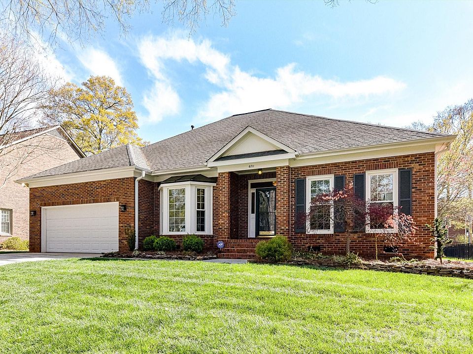 1st image of 6711 Lyndonville Dr