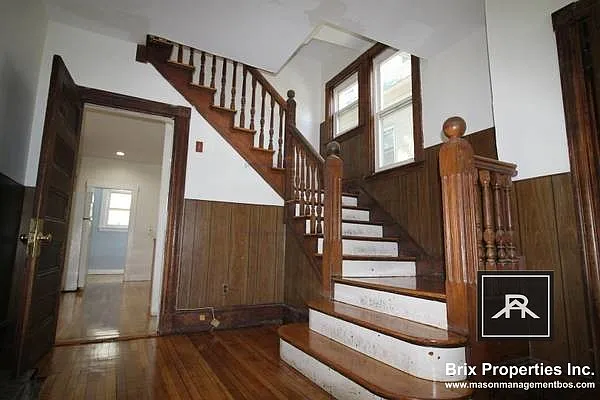 34 Mansfield St — Photo 14