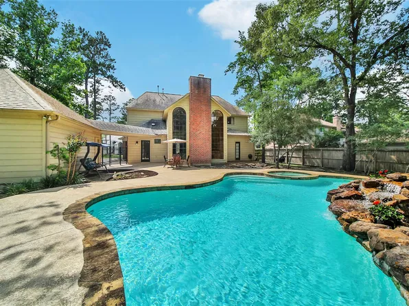 25 Cascade Springs Pl, Spring, TX 77381