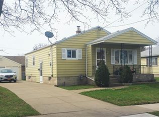 2749 Livingston Ave, Niagara Falls, NY 14303