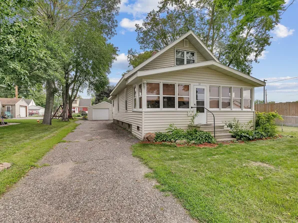 32 12th Ave N, Waite Park, MN 56387
