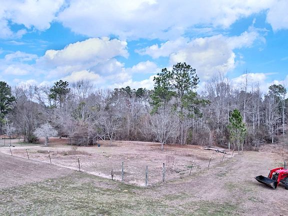 3rd image of 1171 Doe Hill Rd