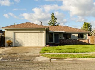 2927 E San Gabriel Ave, Fresno, CA 93726