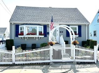 30 Townsend St, Winthrop, MA 02152