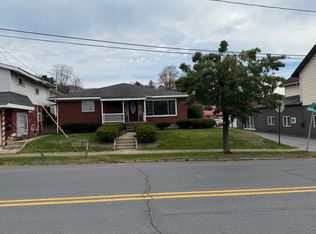 318 E Main St, Reynoldsville, PA 15851