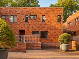 5545 Forbes Ave APT G, Pittsburgh, PA 15217