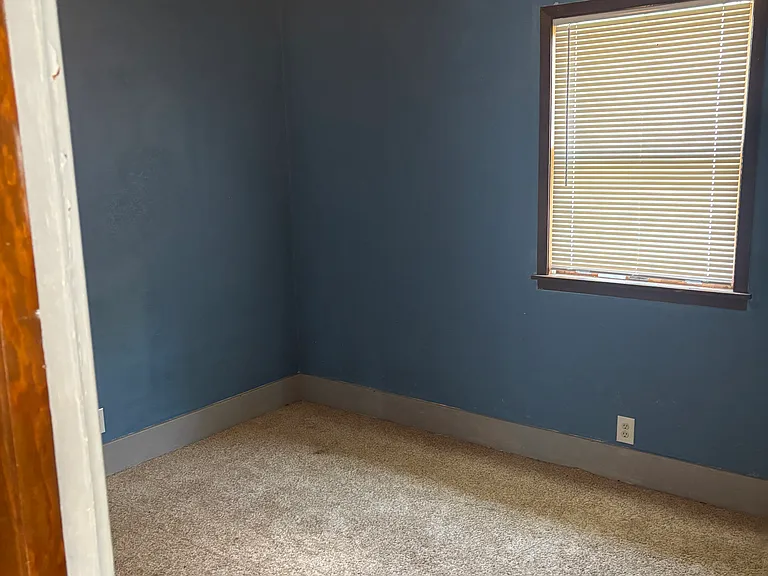 200 N Main St — Photo 8