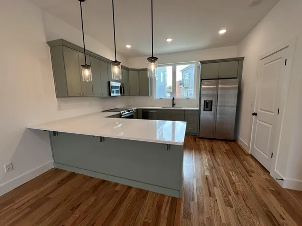 959 Montague Pl, Chattanooga, TN 37408