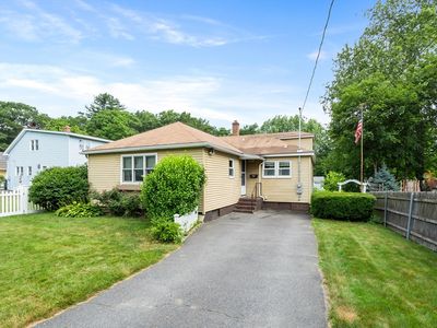 8 June St, Leominster, MA, 01453