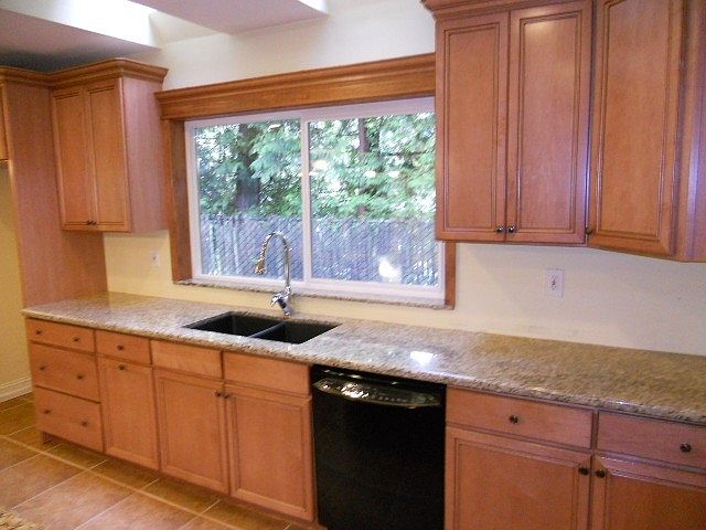 2nd image of 18230 SE Lake Youngs Rd