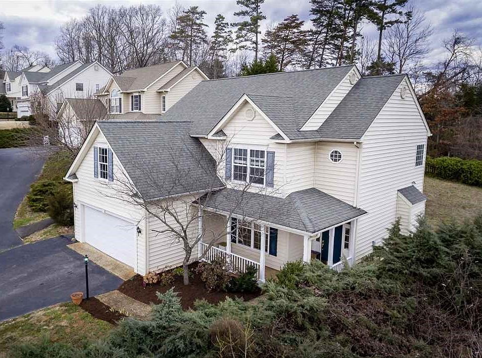 2nd image of 536 Rolling Valley Ct