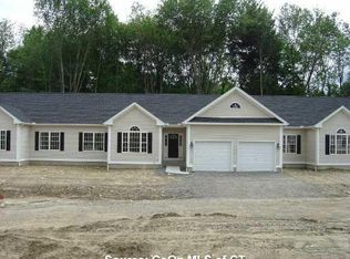 12 Village Ct UNIT 12, Colchester, CT 06415