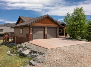 517 Sumner Ave, Hot Sulphur Springs, CO 80451