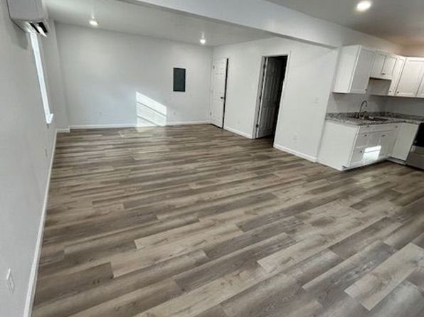 400 E James Dr #4