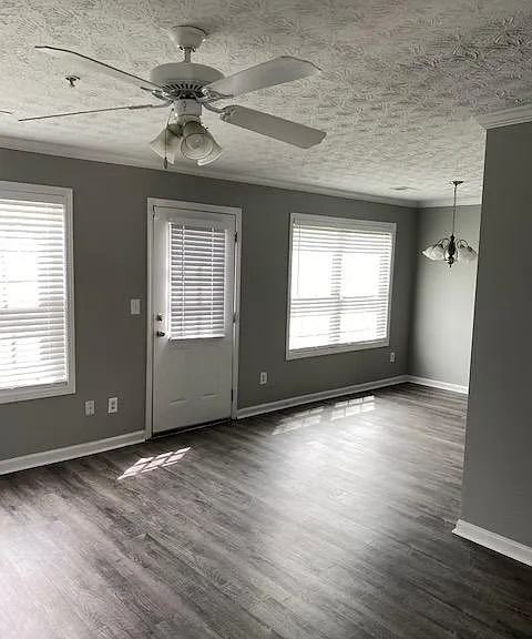 1558 Eastmont Dr NW #1558 — Photo 4