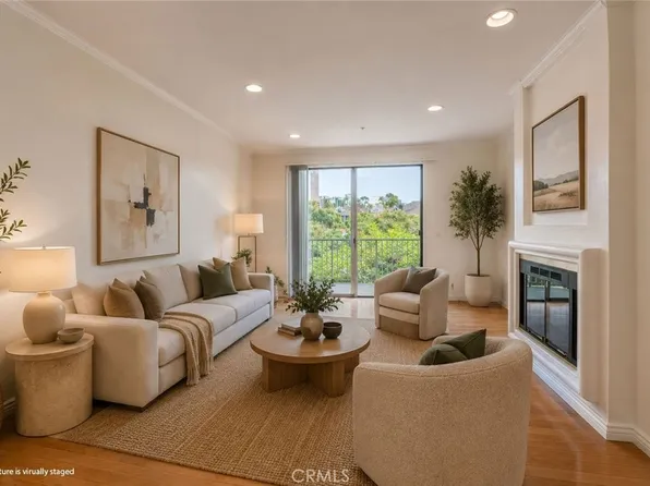 555 Maine Ave Unit 303, Long Beach, CA 90802