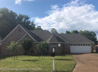12624 Hunters Forest Cv, Olive Branch, MS 38654