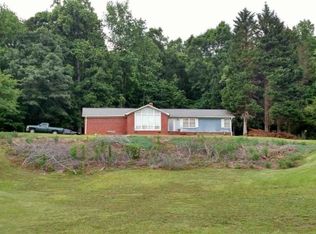 405 Mount Forest Cir, Easley, SC 29640