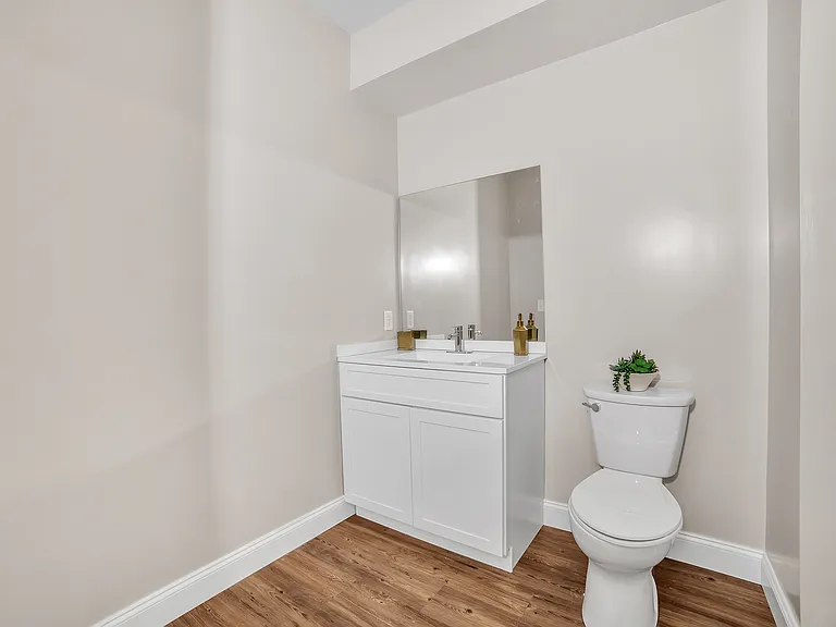 127 Centre St #507 — Photo 11