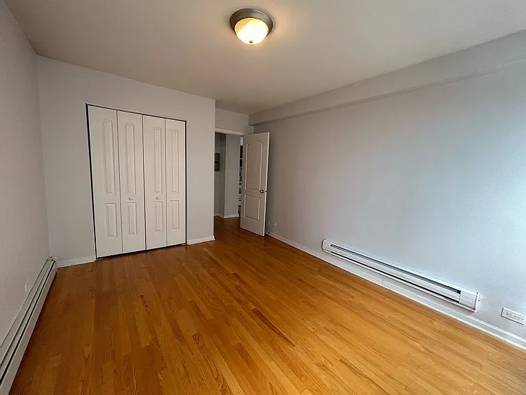 4180 Marine Terrace Apartments — Photo 139