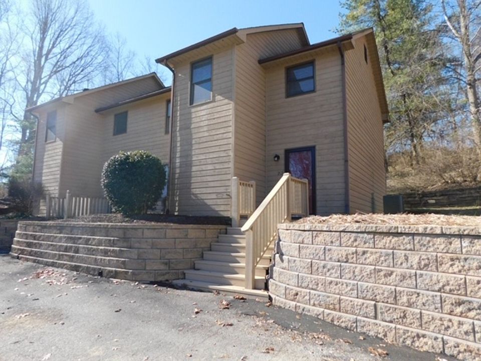 1st image of 212 Windridge Colony #Na