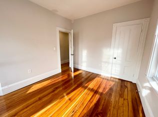 108 Buttonwood St #2L, Dorchester, MA 02125