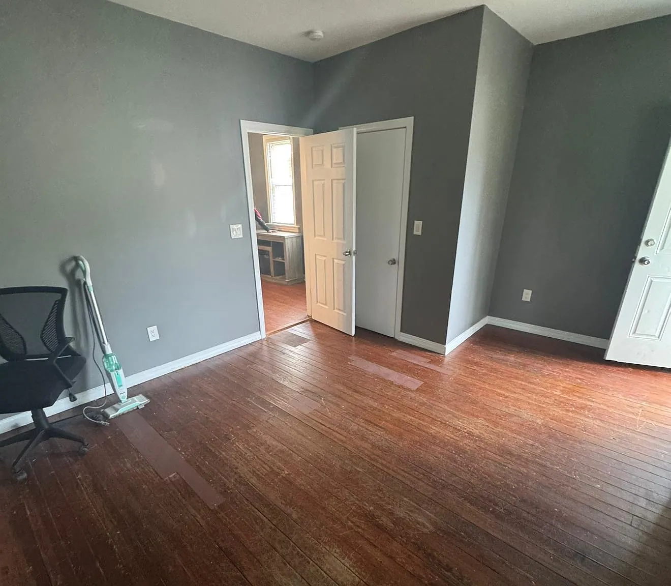 4 bed, 1200 sqft, $2,800 — Photo 3