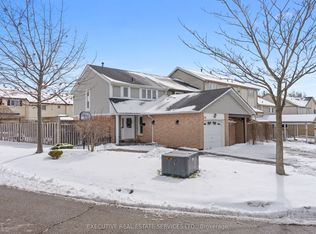 29 Sparklett Cres, Brampton, ON L6Z 1M7