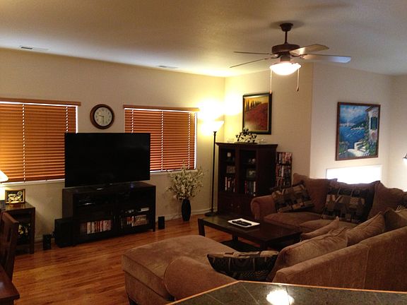 2nd image of 405 Rockwood Ln