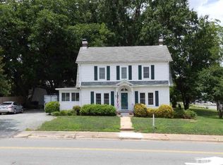 201 S Maple St, Graham, NC 27253