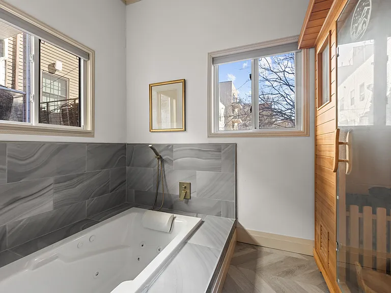 1056 Lafayette Ave #1 — Photo 11