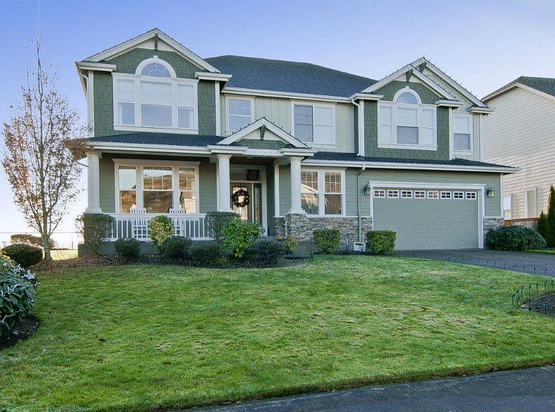 1st image of 1820 Pointe Woodworth Dr NE